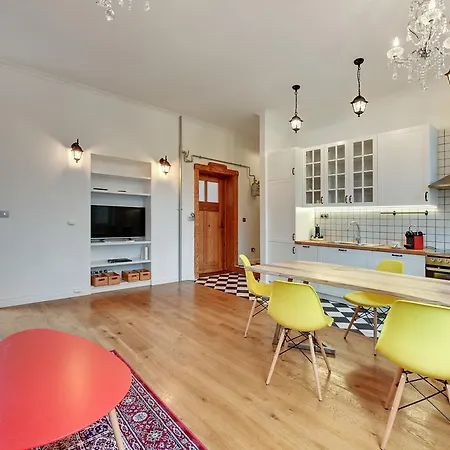 Family - Dla Rodzin Z Parkingiem - Spokojna Kamiennica - By Lion Сопот