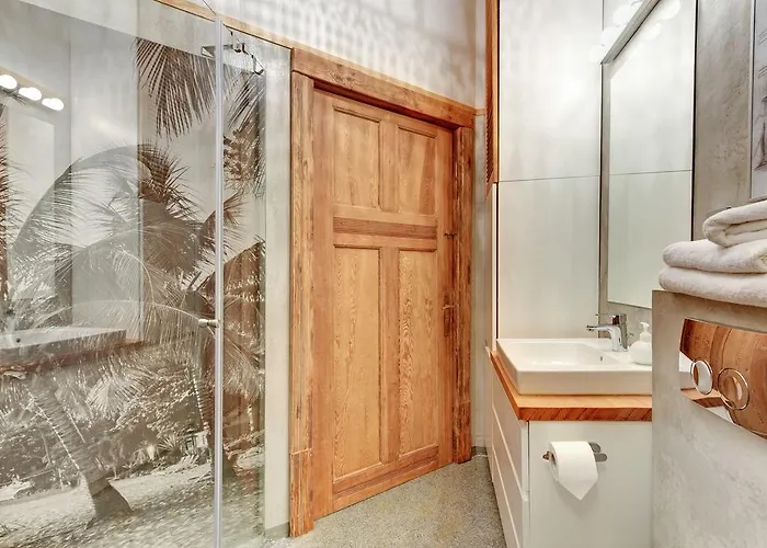 Family - Dla Rodzin Z Parkingiem - Spokojna Kamiennica - By Lion